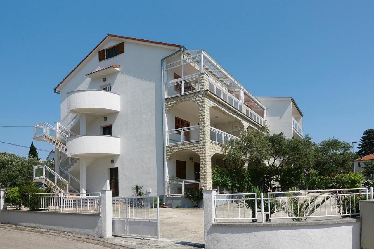 Apartments Adelheid In Biograd, Close To The Beach 비오그라드나모루 외부 사진